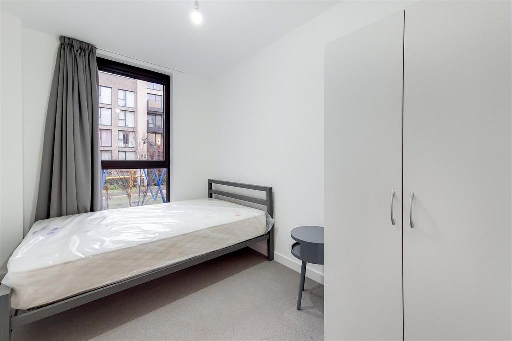 Apartment in London - More