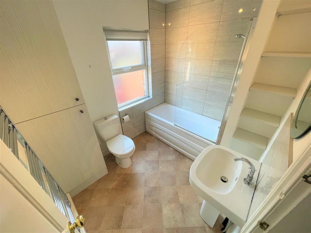 House in Manchester, Greater Manchester - View 3