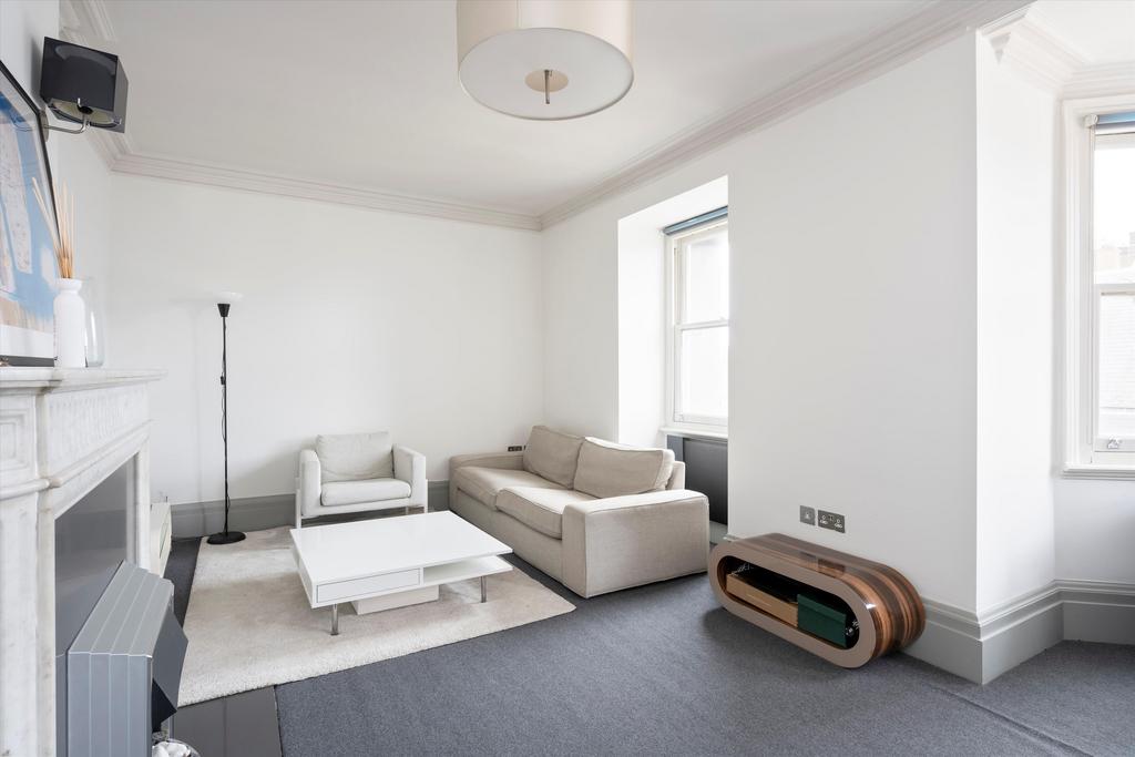 Apartment in London - View 2