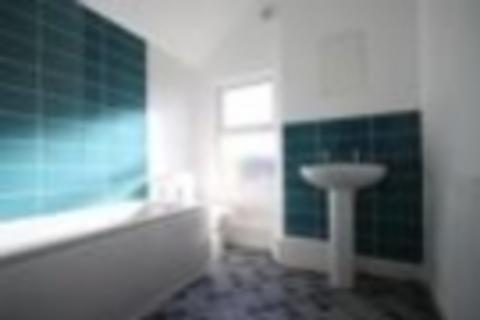 3 bedroom terraced house to rent, Wood Street, Northants, Kettering, Northamptonshire, NN16