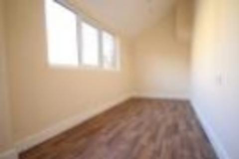 3 bedroom terraced house to rent, Wood Street, Northants, Kettering, Northamptonshire, NN16