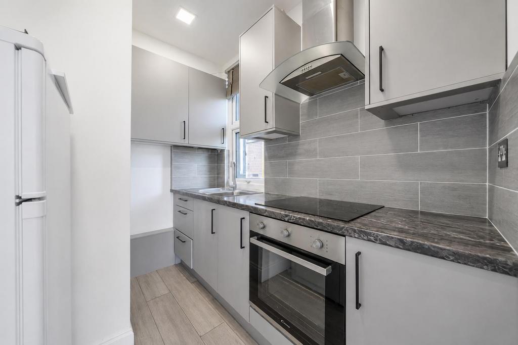 Apartment in London - View 2