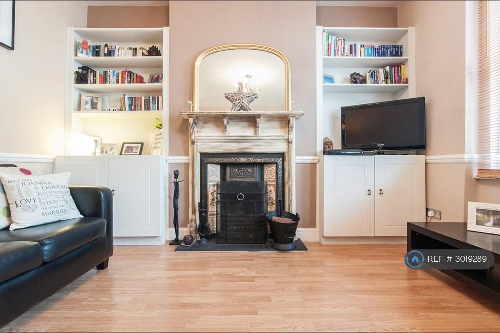 Apartment in London - View 2
