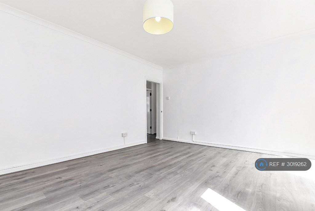 Apartment in London - View 3