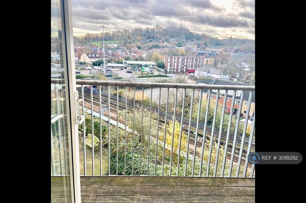Apartment in Harrow - View 4
