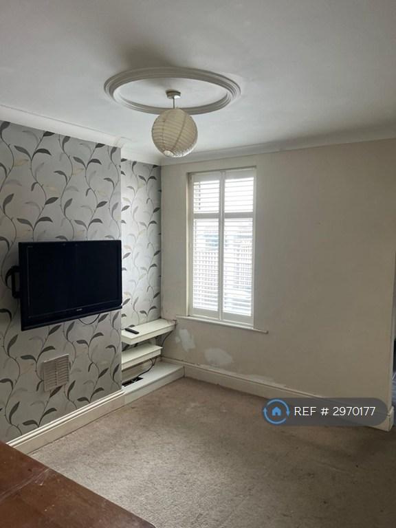 House in Wigston - View 2