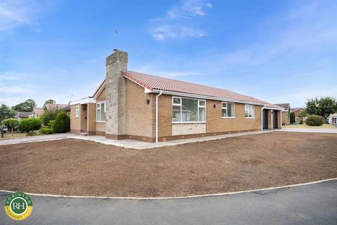 3 bedroom bungalow for sale, Lancaster Crescent, Tickhill, Doncaster