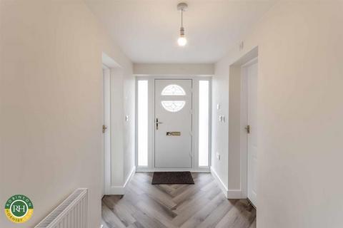 3 bedroom bungalow for sale, Lancaster Crescent, Tickhill, Doncaster