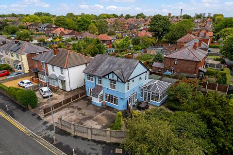 5 bedroom detached house for sale, Highfield Road, Widnes WA8