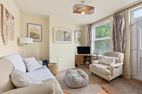 3 bedroom terraced house for sale, High Church Street, Nottingham