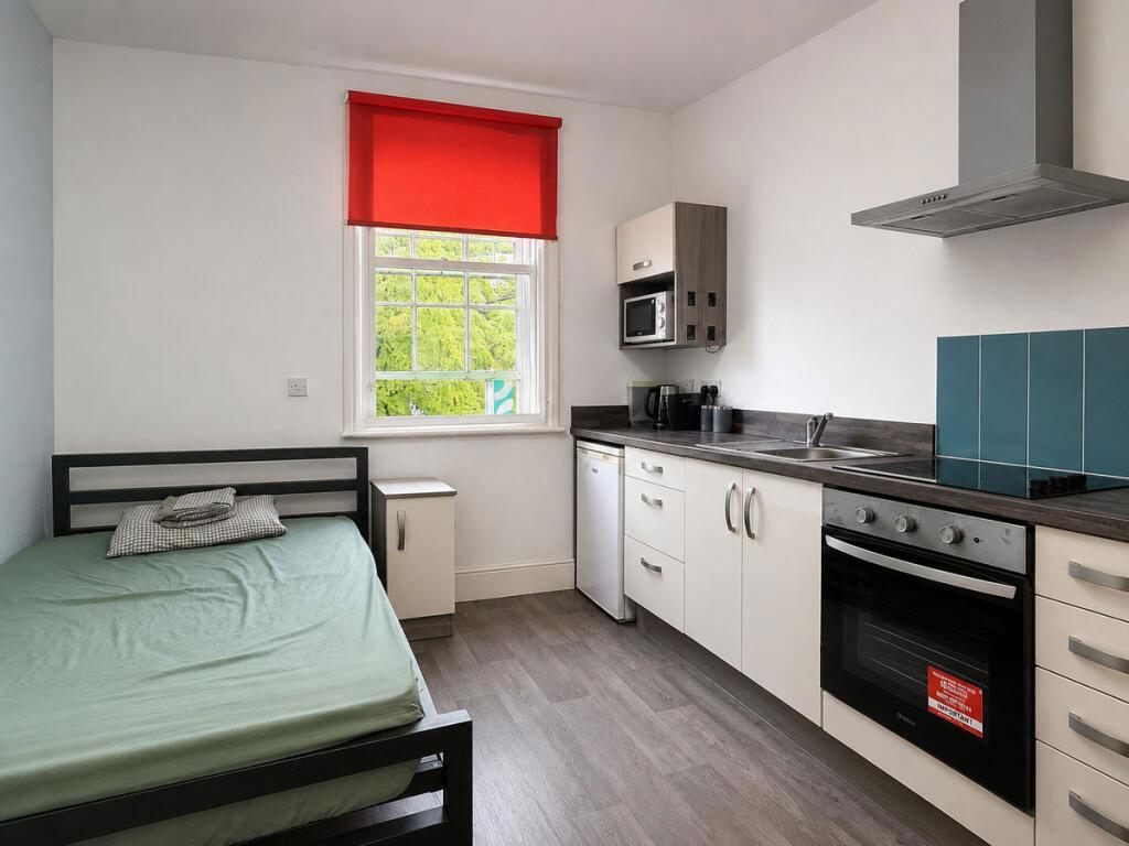 Apartment in Nottingham, Rainbow Quarter, St Ann's - View 2