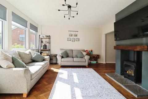 3 bedroom semi-detached house for sale, Murch Crescent, Dinas Powys