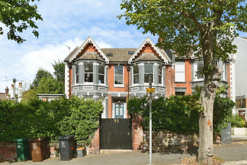 Stanford Avenue, Brighton