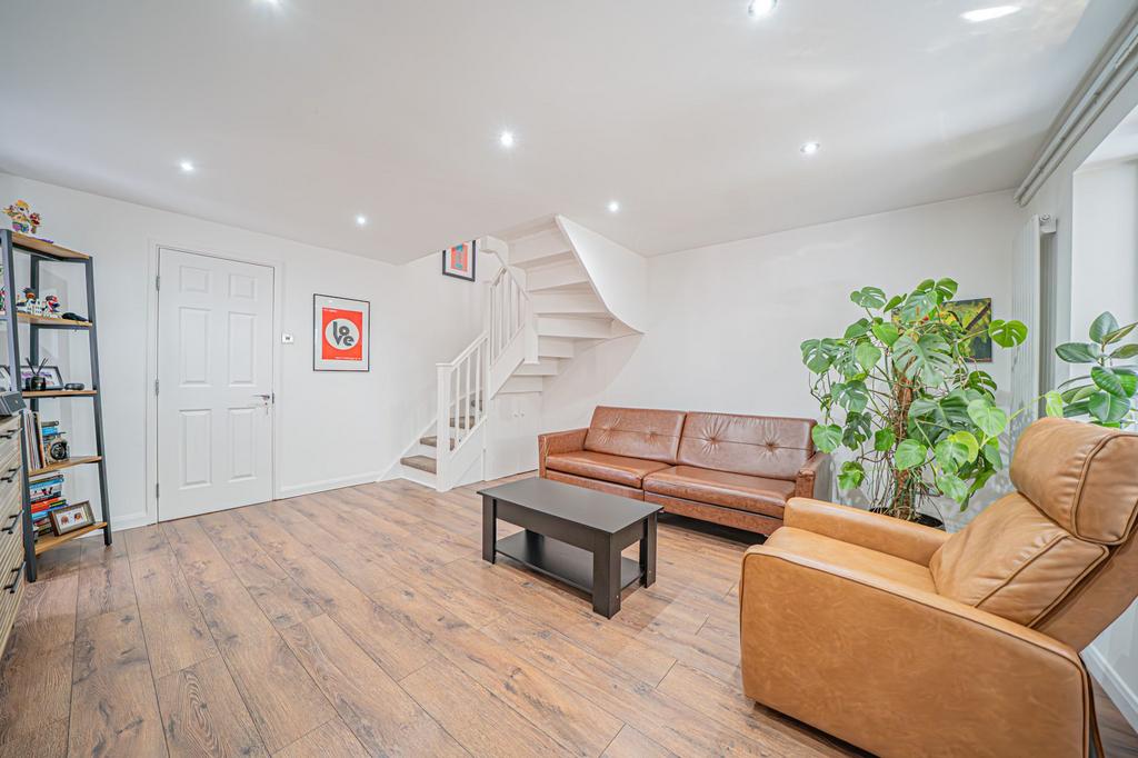 House in Solihull, Monkspath - View 4