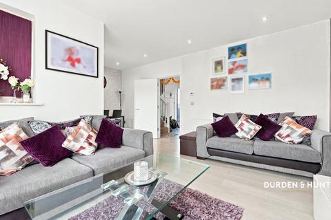 2 bedroom terraced house for sale, Morgan Crescent, Dagenham, RM8