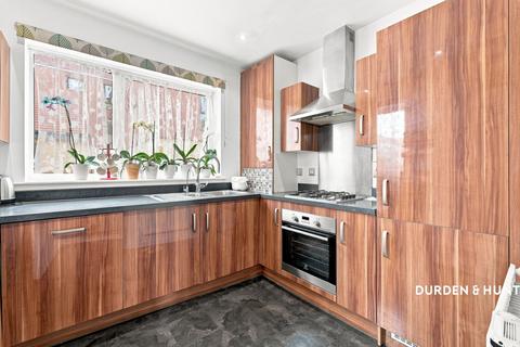 2 bedroom terraced house for sale, Morgan Crescent, Dagenham, RM8