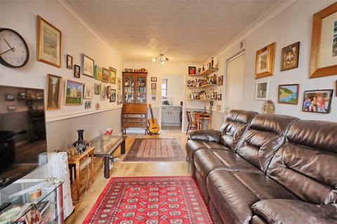 1 bedroom apartment for sale, Wickhams Wharf, Viaduct Road, Ware SG12