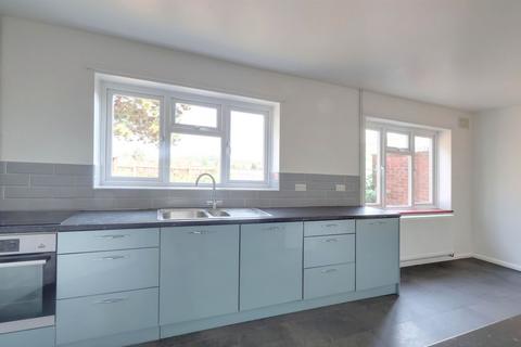 3 bedroom semi-detached house for sale, Coleridge Road, Croydon, CR0