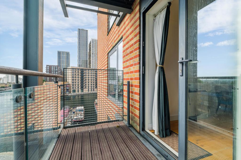 Apartment in London - View 2