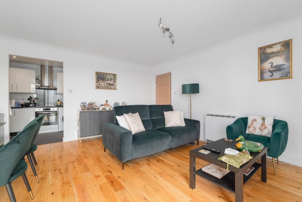 Apartment in London - View 3