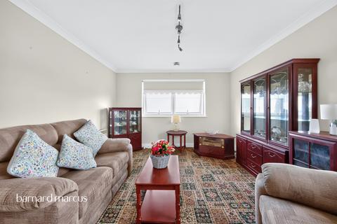 2 bedroom flat for sale, London Road, Cheam, Sutton