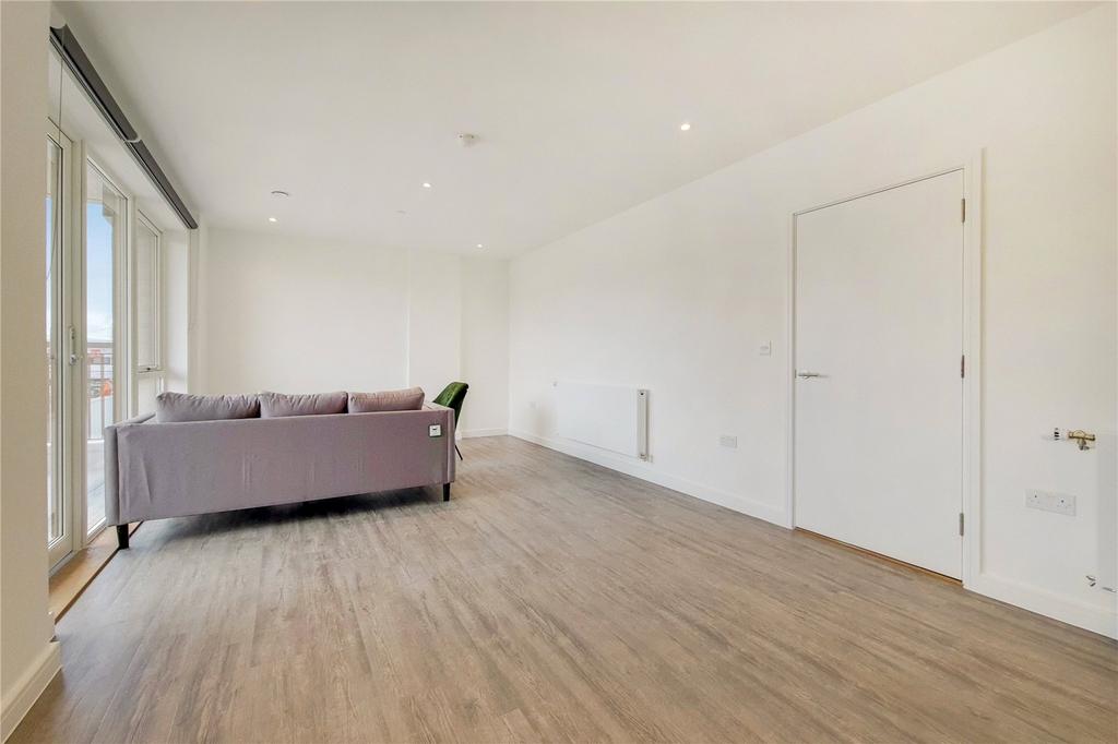 Apartment in Essex - View 4