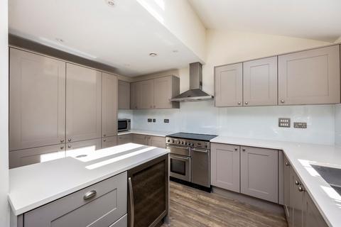 undefined, Firs Close, Horsham, RH12
