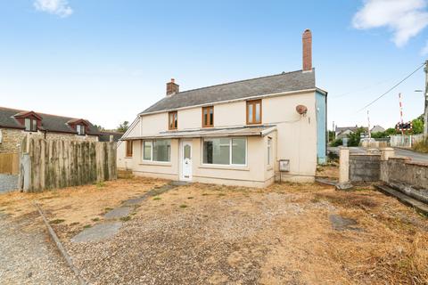 3 bedroom semi-detached house for sale, Station Road, St. Clears, Carmarthen, Carmarthenshire, SA33