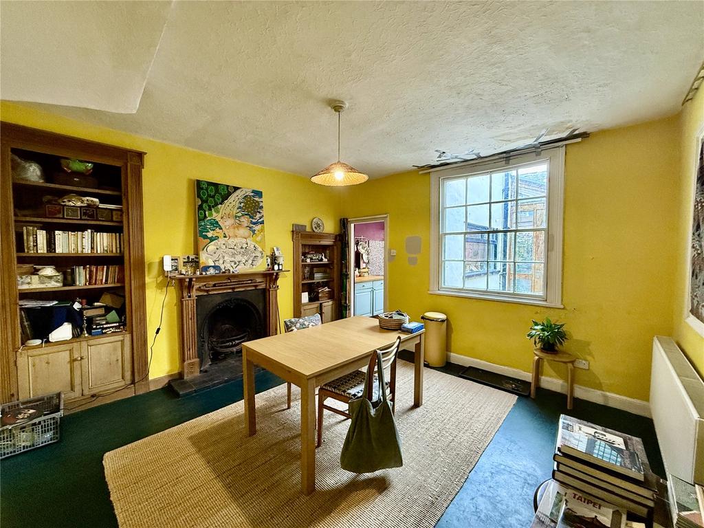 House in Sefton, Liverpool City Region - More