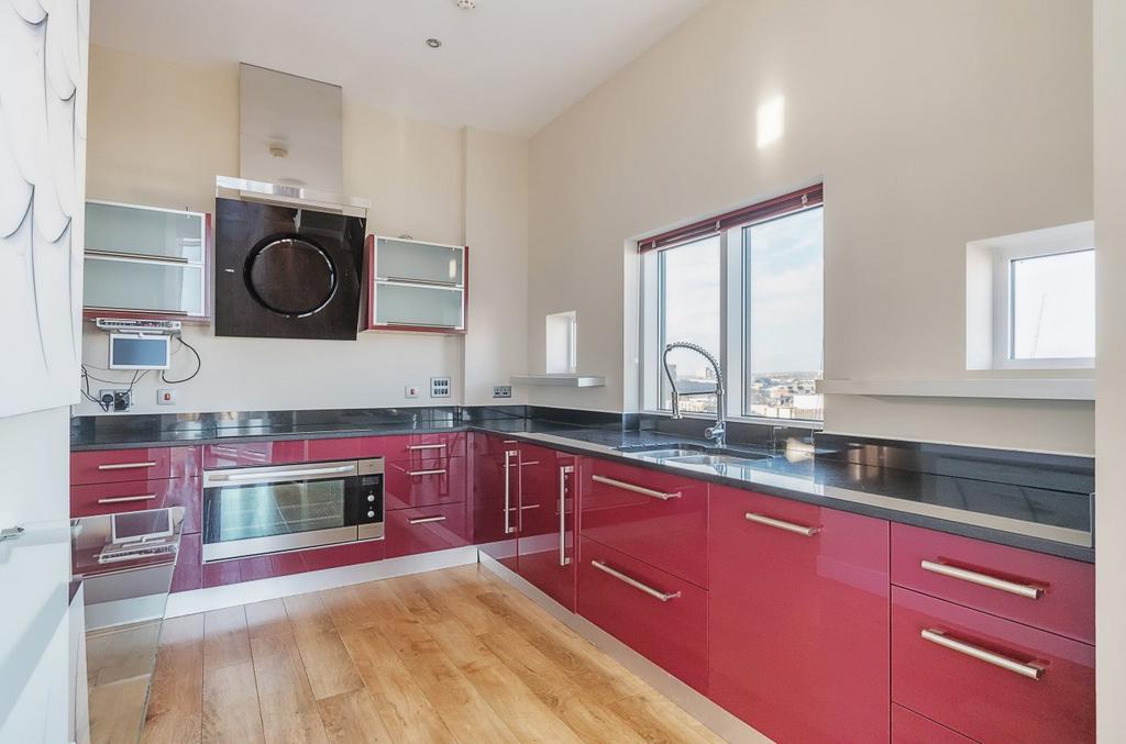Apartment in Hampshire - View 2