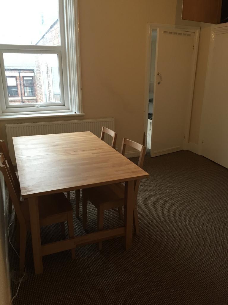 Apartment in Newcastle upon Tyne - More