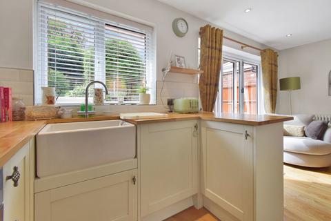 2 bedroom semi-detached bungalow for sale, Carr Field, Preston PR5