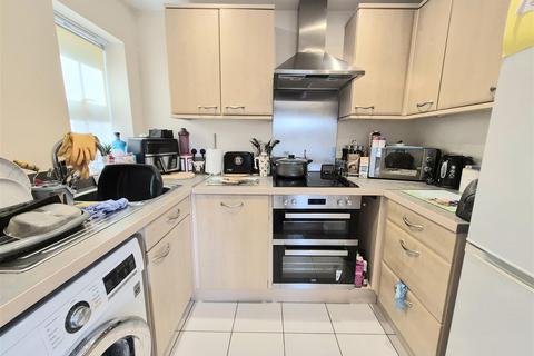 2 bedroom flat for sale, Buttermere Close, Melton Mowbray
