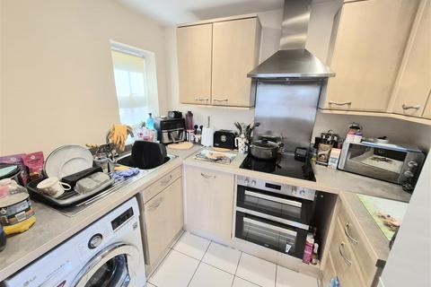 2 bedroom flat for sale, Buttermere Close, Melton Mowbray