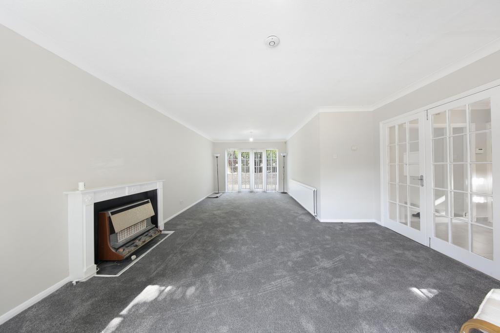 House in Chislehurst - View 3