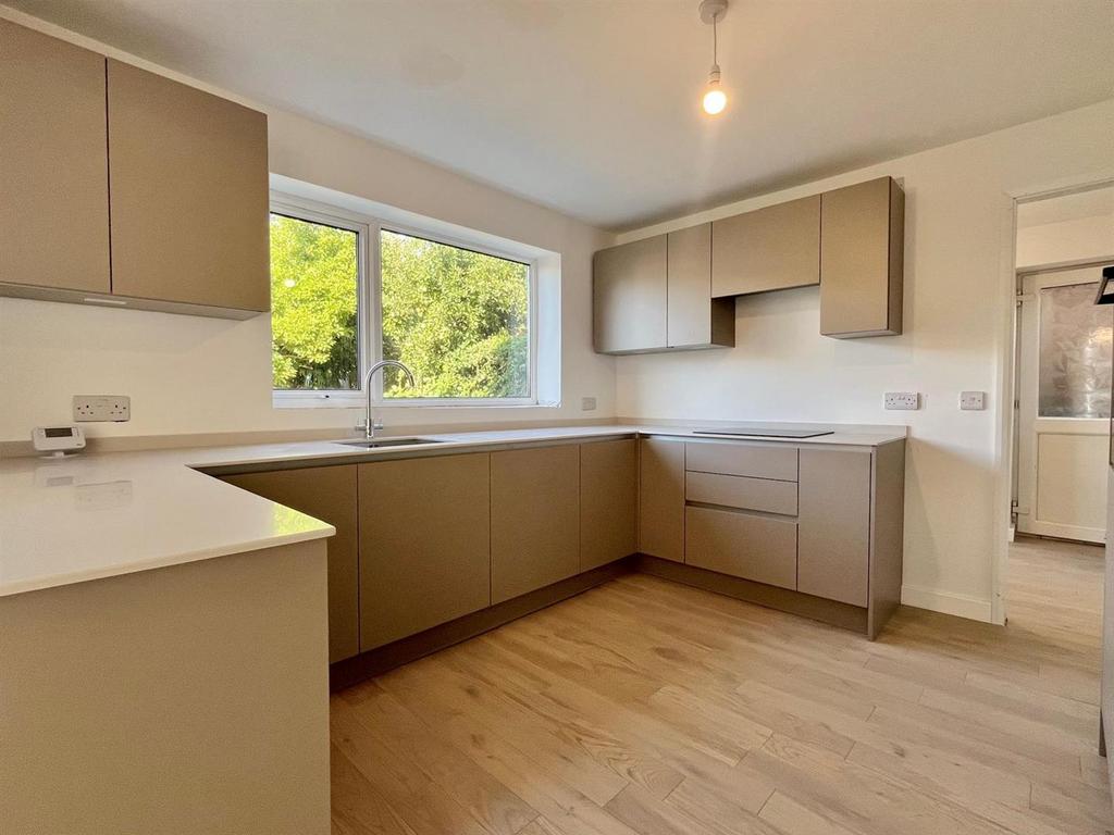 House in Sutton Coldfield, Walmley - View 5