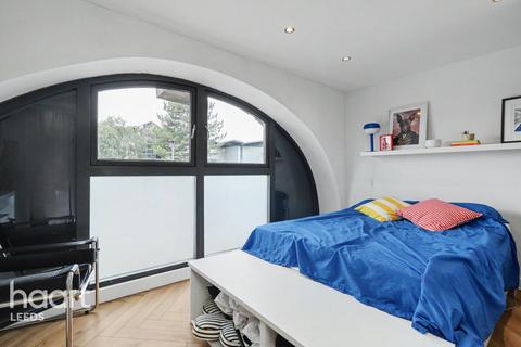 1 bedroom apartment for sale, Atkinson Street, LEEDS