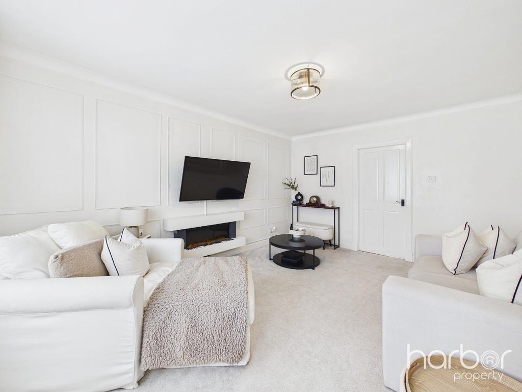 House in Glasgow, Greenfield - View 2