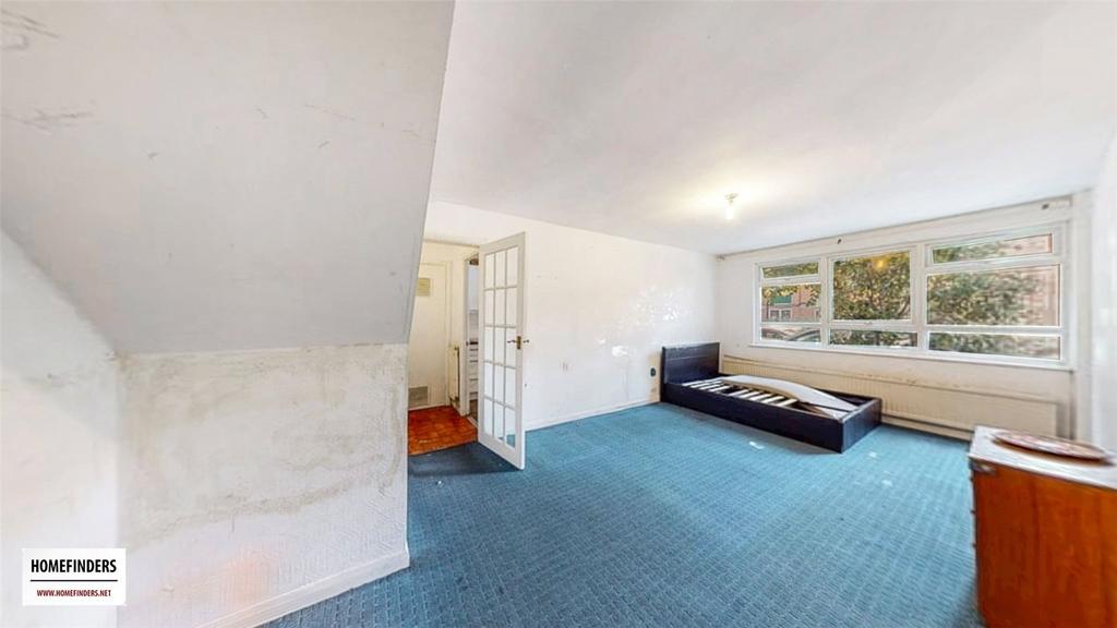 Apartment in Newham - More
