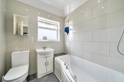 undefined, Thackeray Close, Uxbridge
