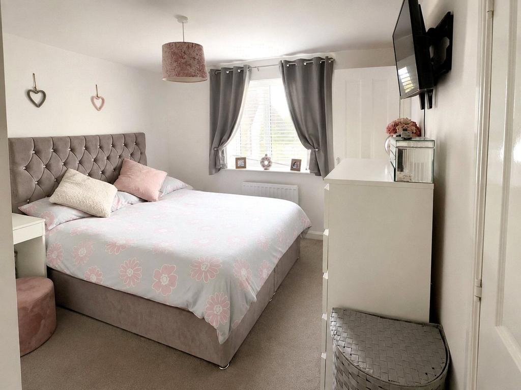 House in Bristol - More