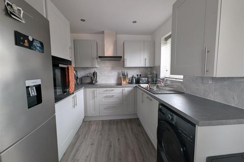 3 bedroom end of terrace house for sale, Smike Wynd, Darlington
