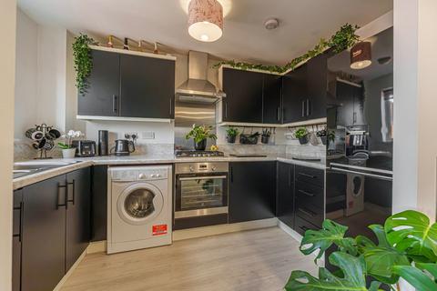 1 bedroom flat for sale, Lysaght Avenue, Newport, NP19