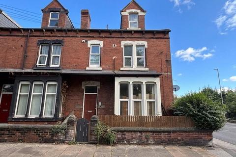 1 bedroom flat for sale, Springfield Mount, Armley, Leeds