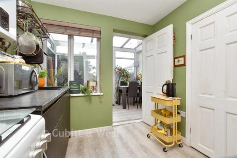 2 bedroom semi-detached house for sale, Beeches Road, Sutton SM3