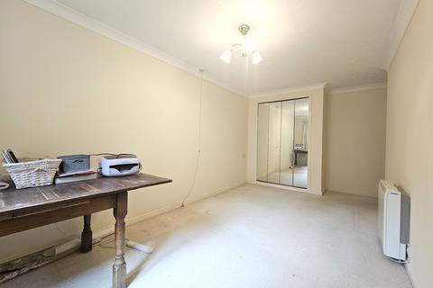 1 bedroom flat for sale, Shrewsbury Road, Church Stretton SY6