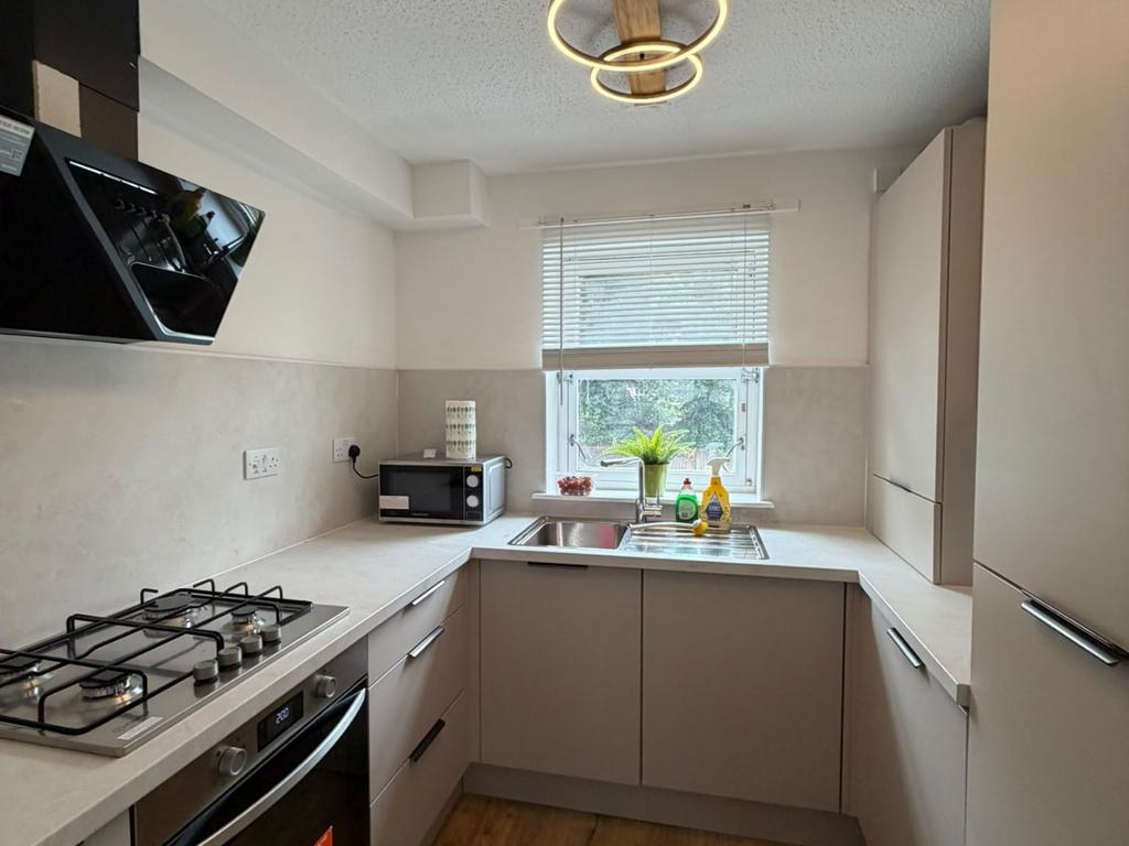 Apartment in Edinburgh - View 5