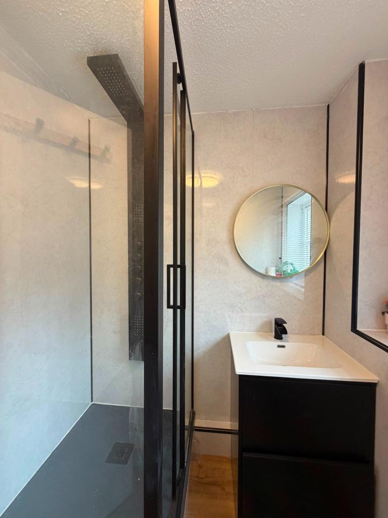 Apartment in Edinburgh - More