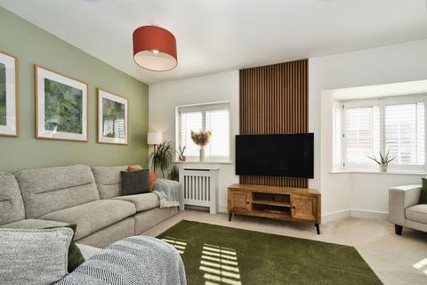 3 bedroom detached house for sale, Benfield Place, Shrivenham, Swindon
