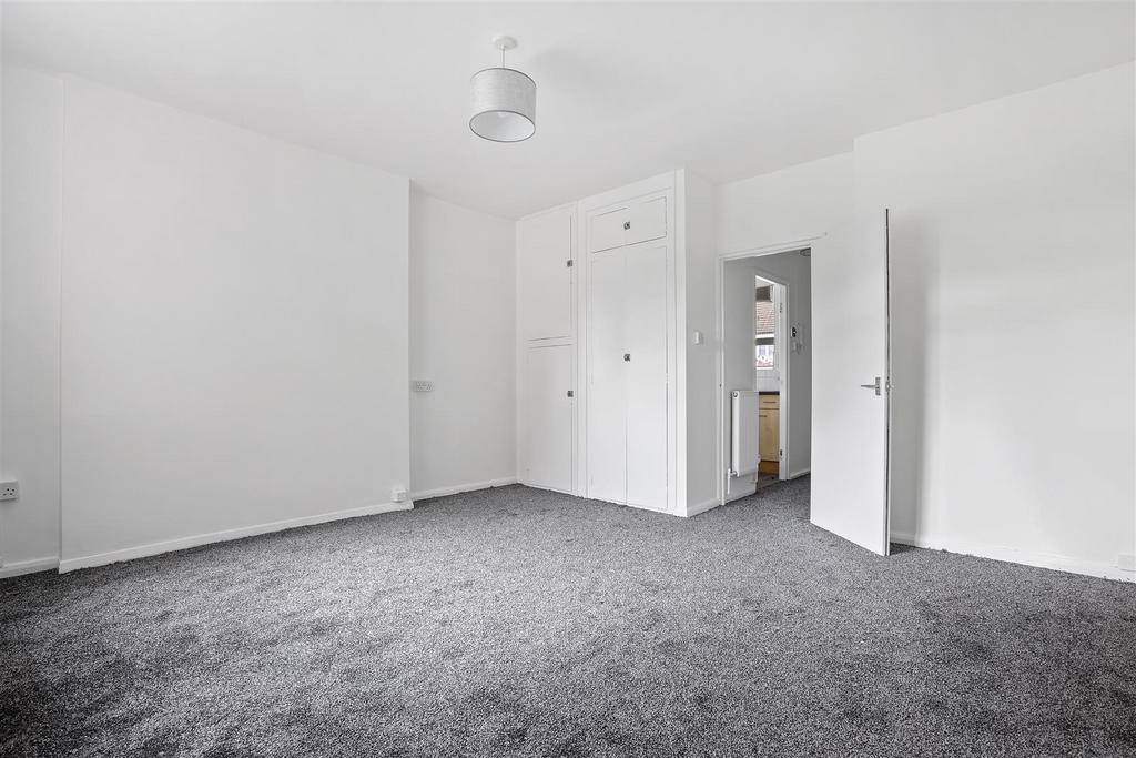 Apartment in London - View 2